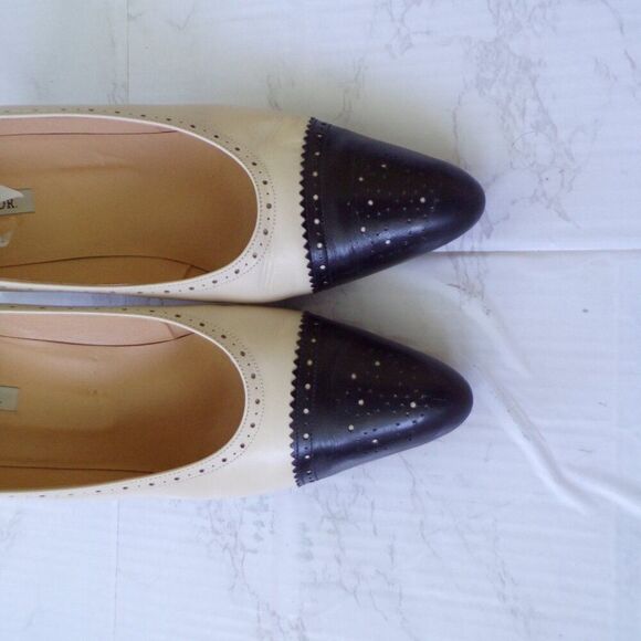 Ann Taylor leather italian heels 10 - Picture 3 of 9
